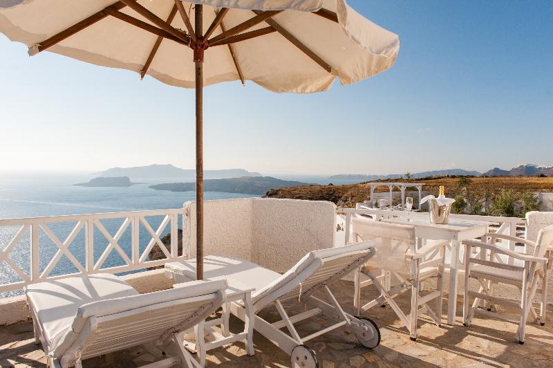 Artemis Suites Megalochori  Exterior photo